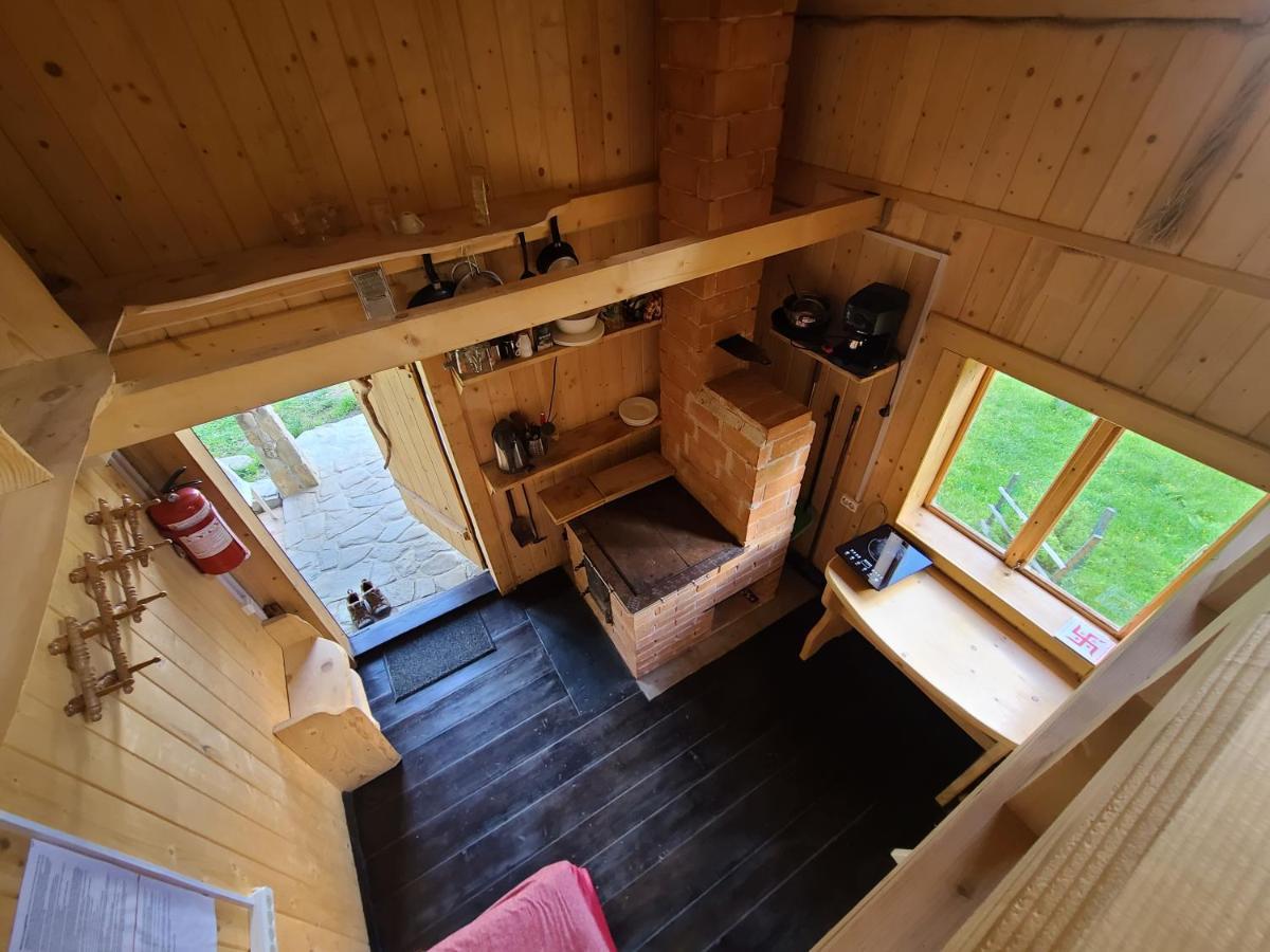 дзен хата Holiday home Dzembronia